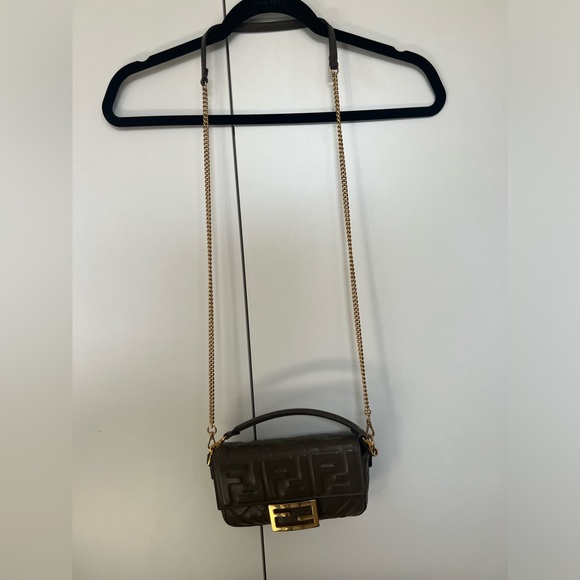 Authentic Fendi mini baguette - Picture 9 of 13